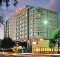 Mercure Sydney Parramatta - Holiday Sunshine Coast