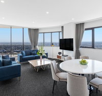 Meriton Suites Kent Street - Sunshine Coast Tourism