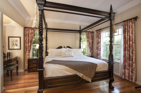 Merrow Cottages - Gatehouse - Holiday Sunshine Coast 0