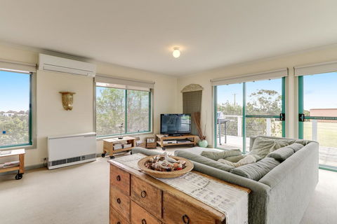 Metung Panorama - Sunshine Coast Tourism 2