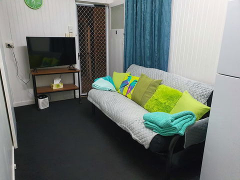 Meyenburg Units - Sunshine Coast Tourism 0
