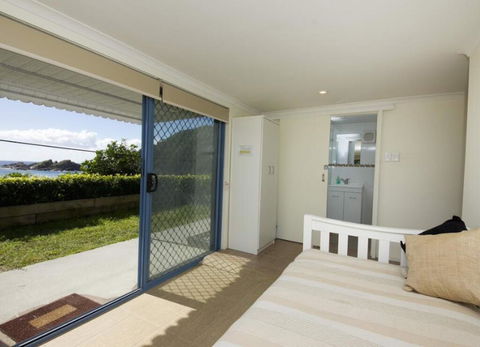 Mick's Apartment - Seal Rocks Beachfront - Sunshine Coast Tourism 2