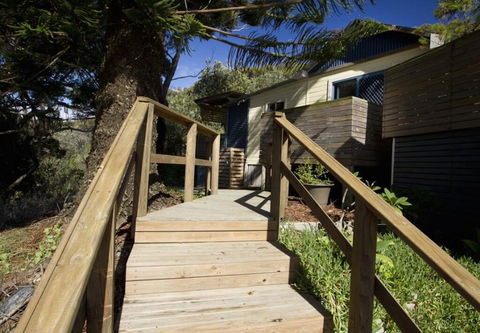Mick's Beach Cottage - Seal Rocks Beachfront - Sunshine Coast Tourism 0