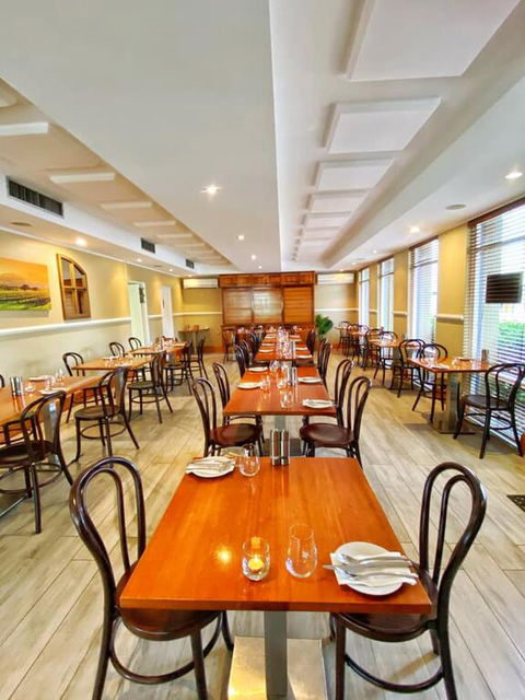 Mid City Motor Inn Singleton - Sunshine Coast Tourism 3