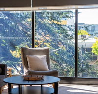 Midnight Apartments Accommodate Canberra - Sunshine Coast Tourism