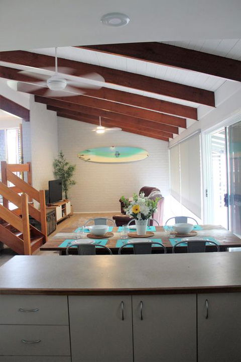 Mignon Cottage 9 Noongah Terrace - Sunshine Coast Tourism 3