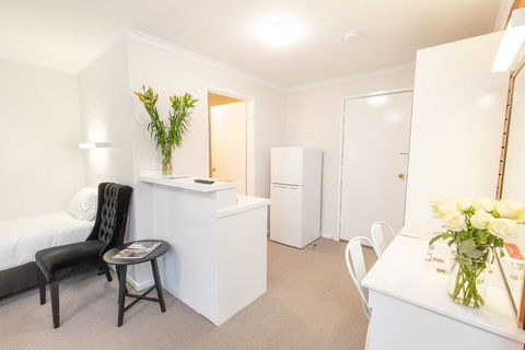 Mildura City Gate Motel - Sunshine Coast Tourism 1