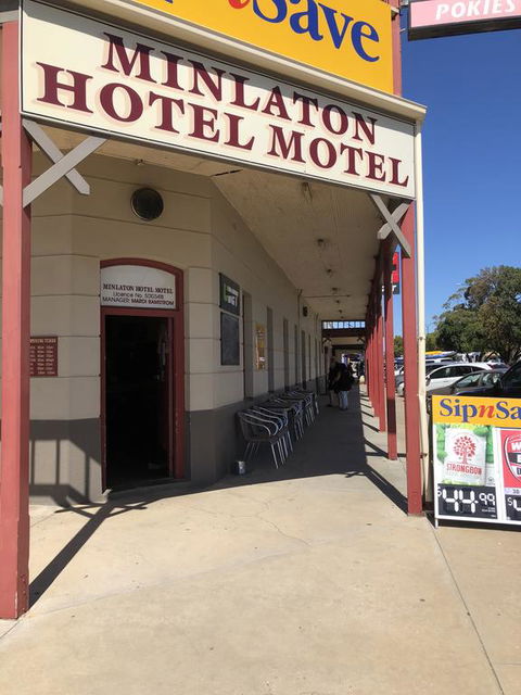 Minlaton Hotel - Sunshine Coast Tourism 1