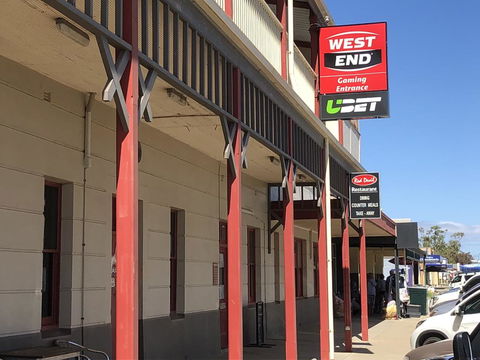 Minlaton Hotel - Sunshine Coast Tourism 2
