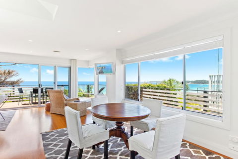 MITCHELL PARADE 120, MOLLYMOOK - Holiday Sunshine Coast 0