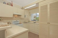 Book Mollymook Accommodation Vacations Sunshine Coast Tourism Sunshine Coast Tourism