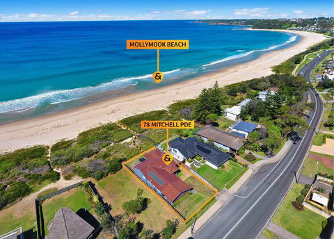Mitchell Parade 78 - Sunshine Coast Tourism 0