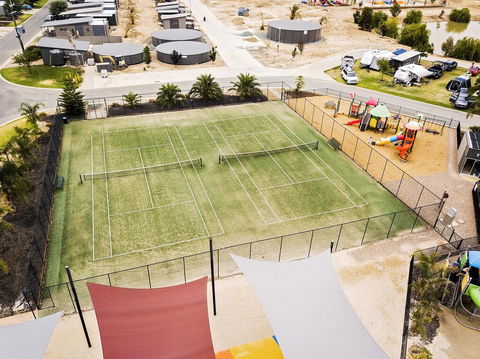 Moama Waters - Holiday Sunshine Coast 1