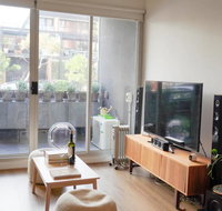 Modern 2 Bedroom Apartment Close To Beach and City - Holiday Sunshine Coast