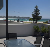 Mollymook Luxury Beachfront Apartment 3 - Sunshine Coast Tourism