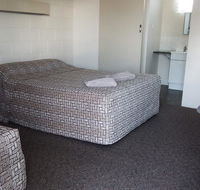 Monto Colonial Motor Inn - Holiday Sunshine Coast
