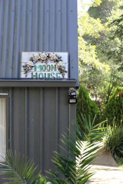 Moon House - Sunshine Coast Tourism 3