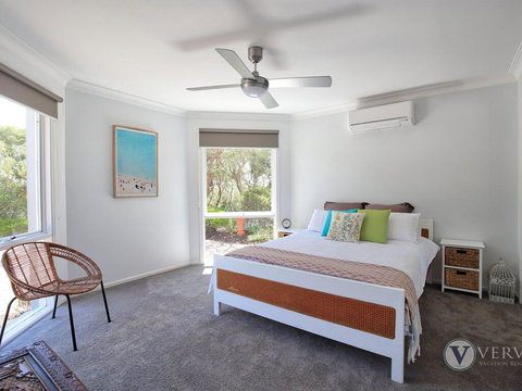 Moonah Le Mer - Holiday Sunshine Coast 1