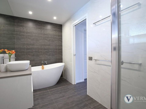 Moonah Le Mer - Holiday Sunshine Coast 3