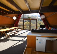 Moonbah Ski Lodge - Sunshine Coast Tourism