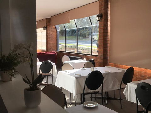 Moonraker Motor Inn - Sunshine Coast Tourism 2