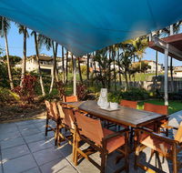Moorings B Great Holiday property in the heart of town. - Holiday Sunshine Coast