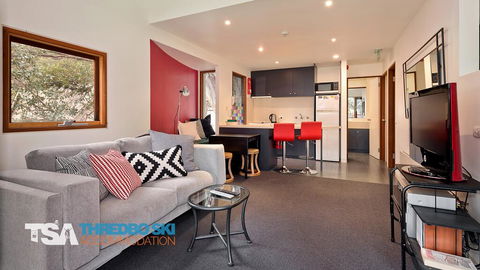 Mosswood 1 - Sunshine Coast Tourism 3
