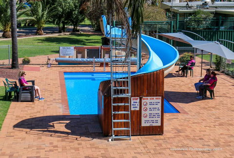 Motel Riverina - Holiday Sunshine Coast 1