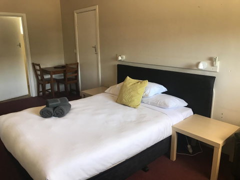 Motel Wellington Wodonga - Sunshine Coast Tourism 2
