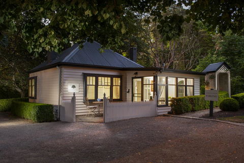 Moulton Park Estate - Cottages - Holiday Sunshine Coast 2