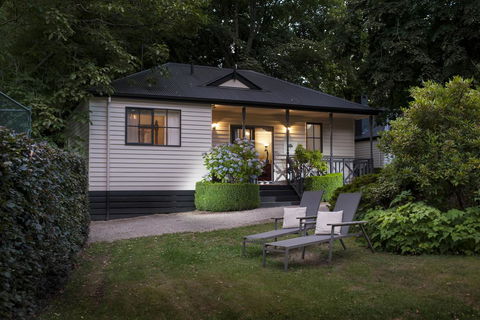 Moulton Park Estate - Cottages - Holiday Sunshine Coast 1
