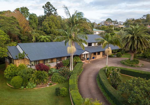 Mountain Sanctuary B&B - Sunshine Coast Tourism 0