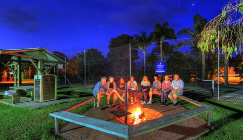 Mountain View Resort - Sunshine Coast Tourism 1