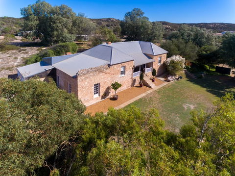 Mt Pleasant Holiday Homestead - Sunshine Coast Tourism 3