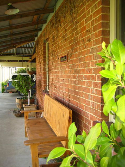 Mudgee Bed And Breakfast - Holiday Sunshine Coast 3