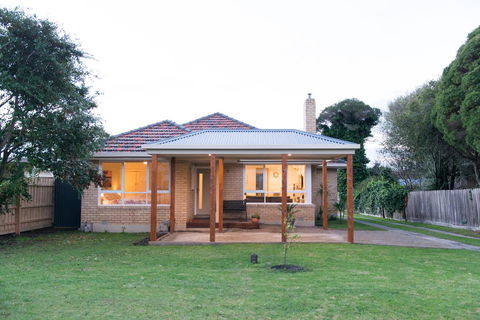 Mudri On Peninsula Getaway - Holiday Sunshine Coast 0
