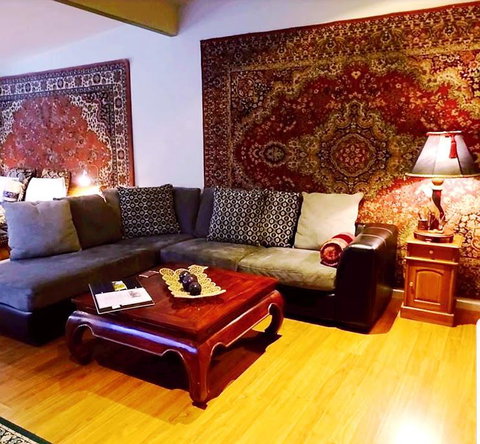 Mudstone Suites - Sunshine Coast Tourism 1