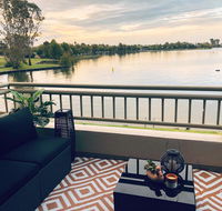 Mulwala Lakeside Apartment - Holiday Sunshine Coast