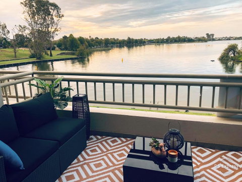 Mulwala Lakeside Apartment - Sunshine Coast Tourism 0