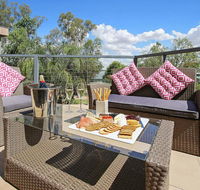Mulwala Lakeside Townhouse 2 - Holiday Sunshine Coast