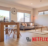 Murdoch Hospital  Uni - Netflix  WiFi - - Holiday Sunshine Coast