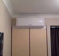 Murdoch Station - Holiday Sunshine Coast