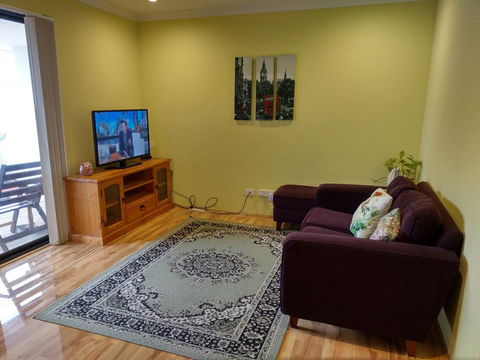 My Green House - Sunshine Coast Tourism 0