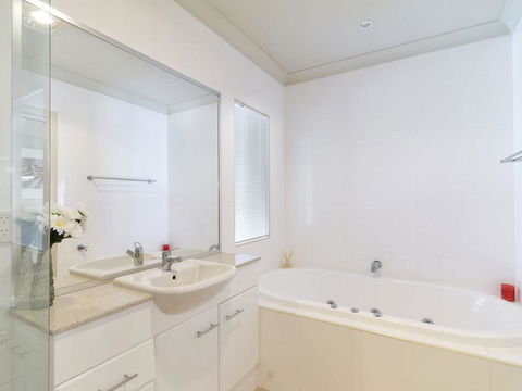 Myall River Magic - Sunshine Coast Tourism 2