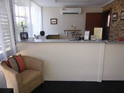 Nanango Fitzroy Motel - Sunshine Coast Tourism 1