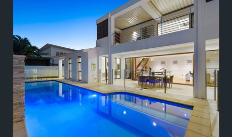 Narrabeen Beach House - Holiday Sunshine Coast 0
