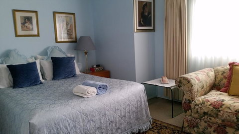 Narrabeen Beachside Townhouse - Holiday Sunshine Coast 2