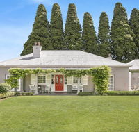 Nattai Lodge - house  cottage in beautiful garden - Holiday Sunshine Coast