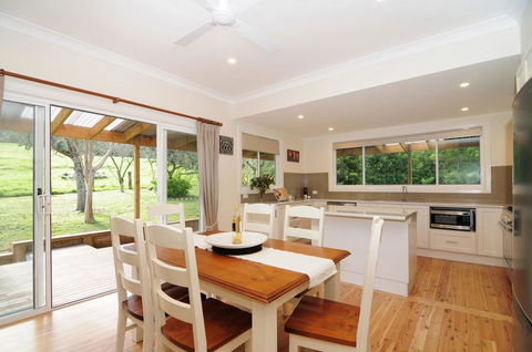 Nellsville Cottage - Kangaroo Valley - Holiday Sunshine Coast 3