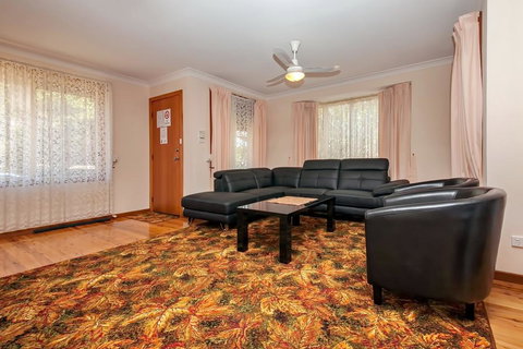 Nelson Street, 19 - Sunshine Coast Tourism 2